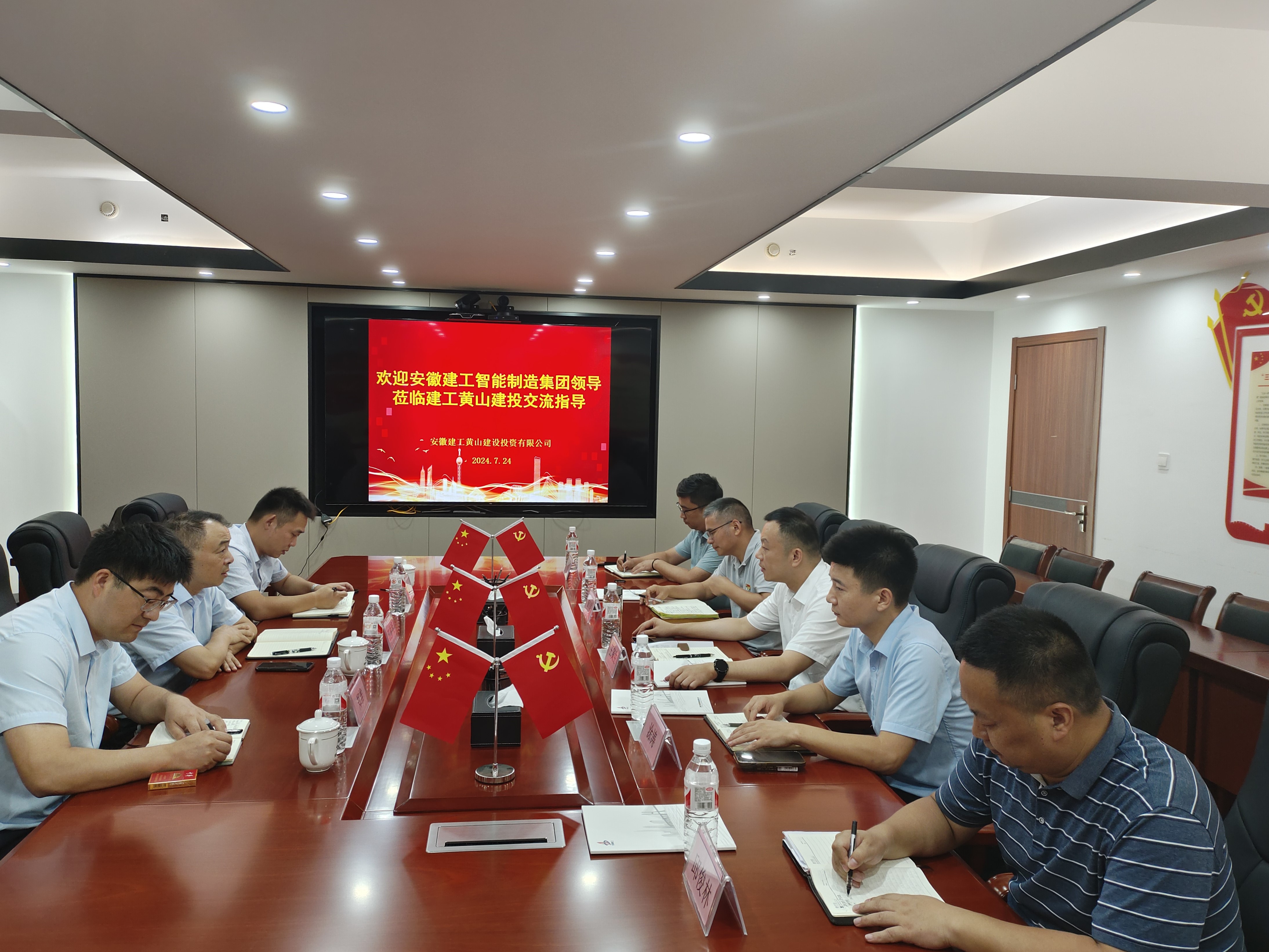 90fd8662481ab1d14ced2851f59ae9be.jpg 90fd8662481ab1d14ced2851f59ae9be.jpg